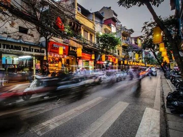 Hotspot Matrix: Biến 4 kiểu áo không thể thiếu thành cơ hội marketing đột phá